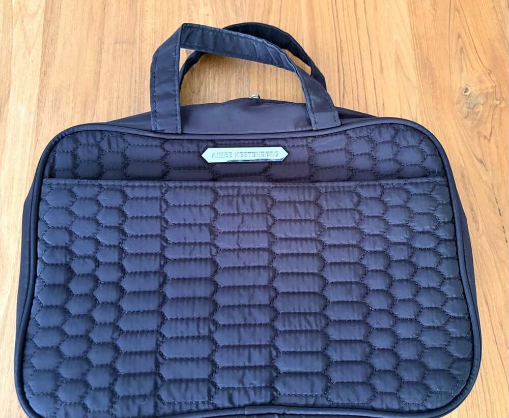 Aimee Kestenberg Hanging Black Quilted Nylon Cosmetic Travel Toiletries Bag